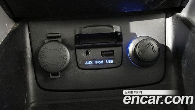 Hyundai YF Sonata Luxury, 2010 20