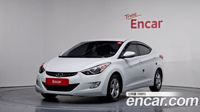 Hyundai Avante MD M16 GDI Deluxe, 2012 1