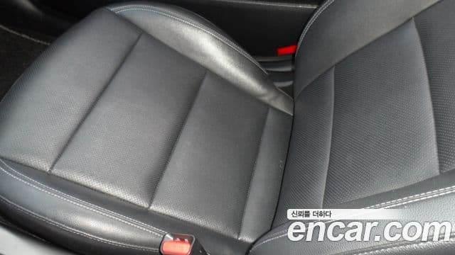 Kia K3 Luxury, 2013 10