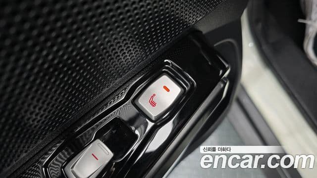 KG모빌리티(SsangYong) Tivoli Air дизель IX 2WD, 2017 18