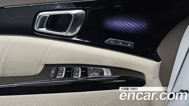 Kia Carnival 4세대 Signature, 2023 12