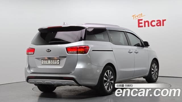 Kia All New Carnival Luxury, 2018 2