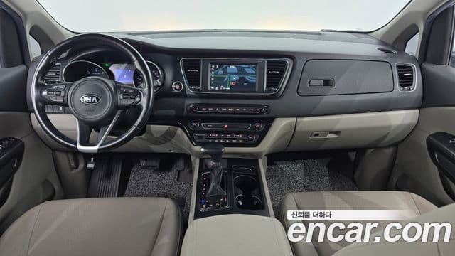 Kia All New Carnival Luxury, 2018 7