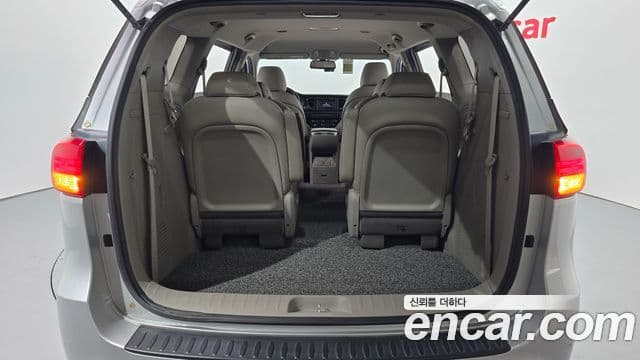 Kia All New Carnival Luxury, 2018 20