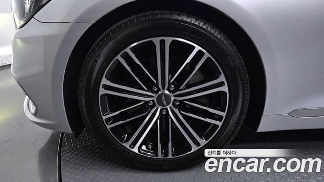 Genesis G80 Prestige, 2018 все фото