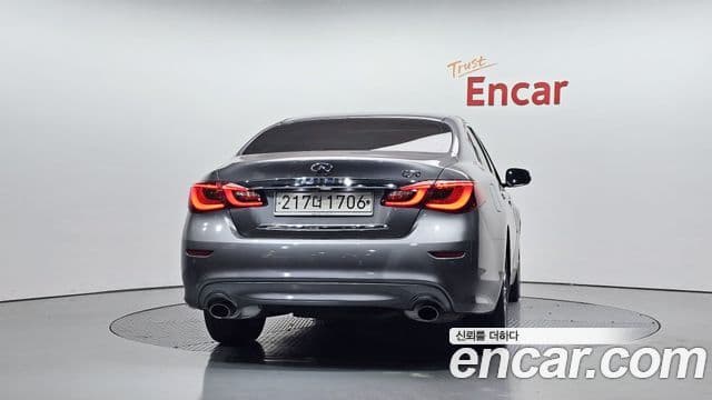 Infiniti Q70 Style, 2017 4