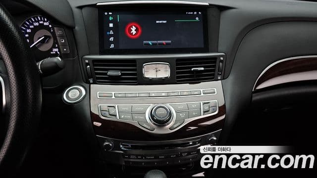 Infiniti Q70 Style, 2017 16