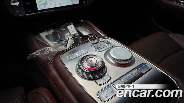 Genesis G90 (RS4) бензин 3.5 турбо AWD, 2023 9