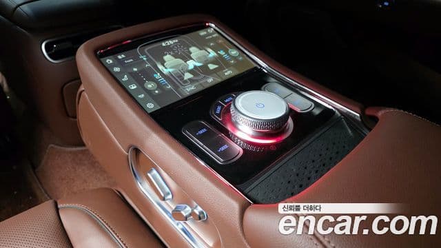 Genesis G90 (RS4) бензин 3.5 турбо AWD, 2023 18