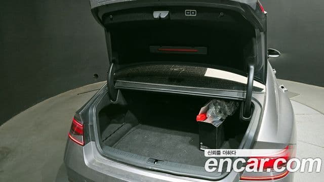 Genesis G90 (RS4) бензин 3.5 турбо AWD, 2023 20