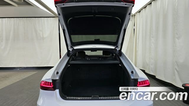 Audi A7 (4K) Premium, 2022 4