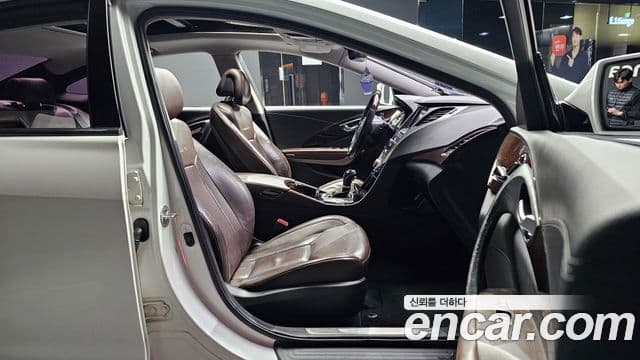 Hyundai Grandeur HG Luxury, 2011 10