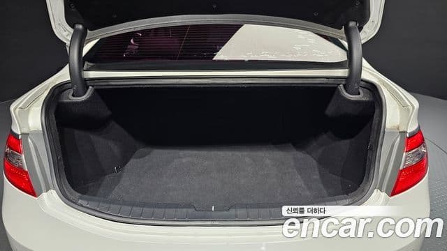 Hyundai Grandeur HG Luxury, 2011 20