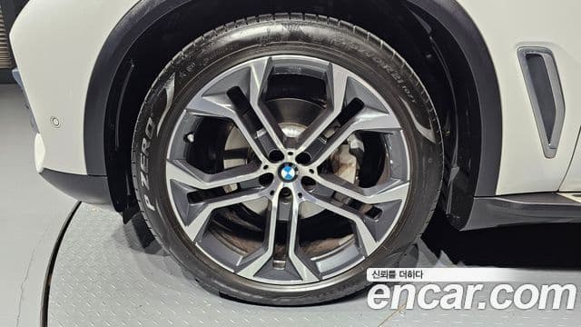 BMW X5 (G05) xDrive 40i xLine, 2022 все фото