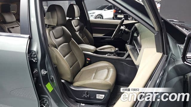 KG모빌리티(SsangYong) Torres T7, 2023 10