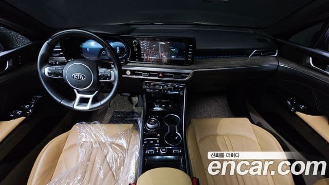 Kia K5 гибрид 3세대 Signature, 2020 7