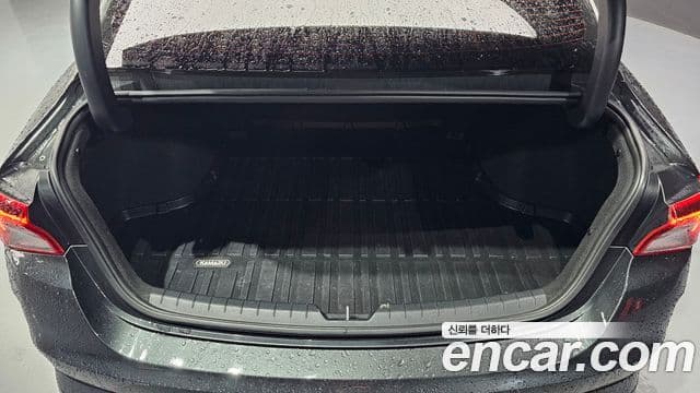 Kia K5 гибрид 3세대 Signature, 2020 20