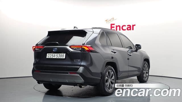 Toyota RAV4 5세대 2.5 4WD гибрид LTD, 2024 2