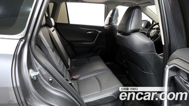 Toyota RAV4 5세대 2.5 4WD гибрид LTD, 2024 12