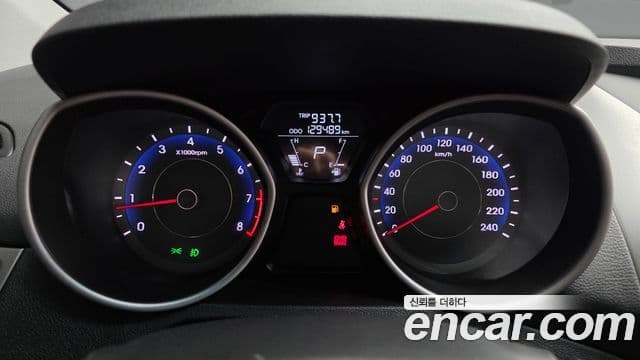 Hyundai Avante MD Luxury, 2012 8