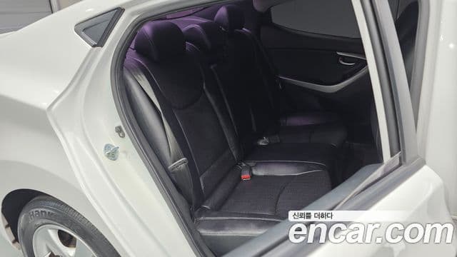 Hyundai Avante MD Luxury, 2012 12