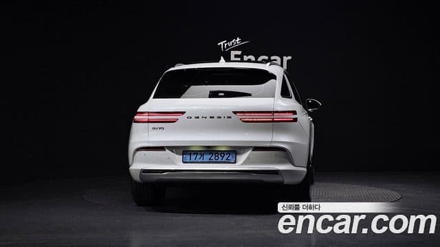 Genesis electrified GV70 e-AWD, 2022 4