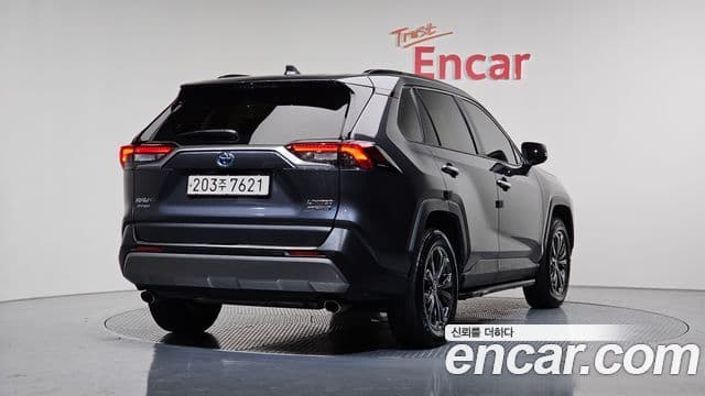 Toyota RAV4 5세대 2.5 4WD гибрид LTD, 2023 2
