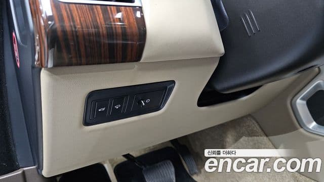 Land Rover Range Rover 4세대 4.4 SDV8 Vogue SE дизель, 2016 18