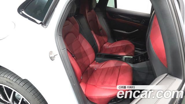 Porsche Panamera (976) 2.9 AWD E-гибрид, 2025 11