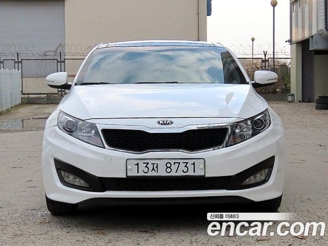 Kia K5 2.0 Deluxe, 2013 1