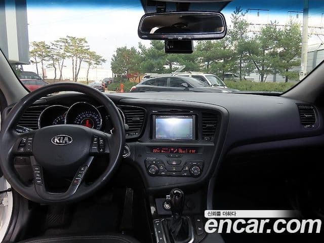 Kia K5 2.0 Deluxe, 2013 7