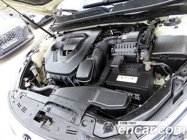 Kia K5 2.0 Deluxe, 2013 19