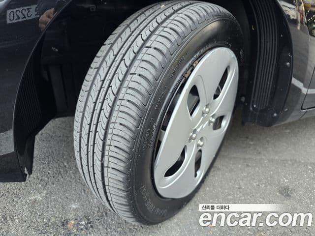 Kia The / новый New Ray Standard, 2022 все фото