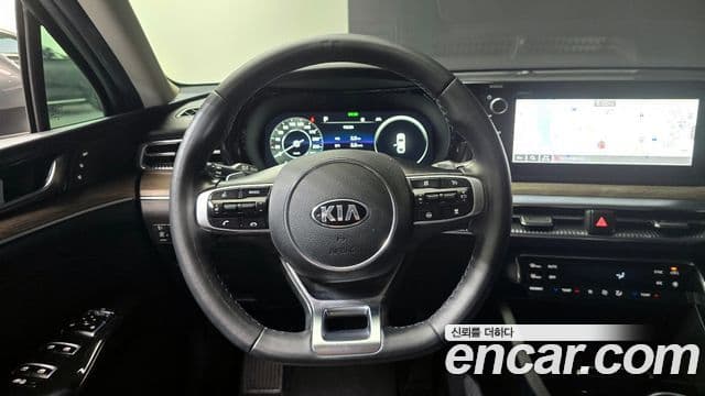 Kia K5 3세대 Signature, 2020 13