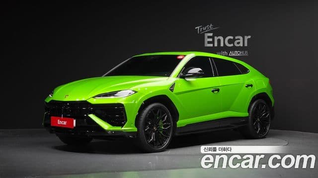 Lamborghini Urus 4.0 V8 SE, 2025 1
