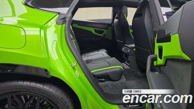 Lamborghini Urus 4.0 V8 SE, 2025 12