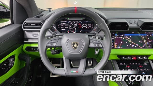 Lamborghini Urus 4.0 V8 SE, 2025 13