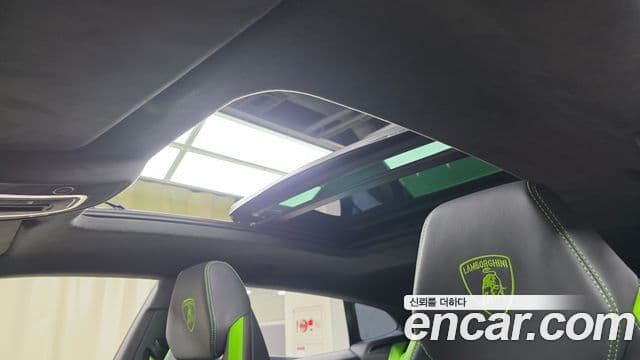 Lamborghini Urus 4.0 V8 SE, 2025 19