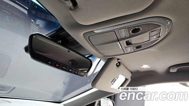 Genesis G80 Premium Luxury, 2019 18