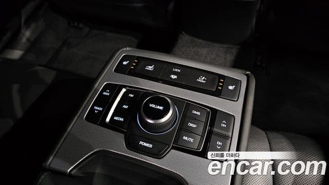 Genesis G80 Premium Luxury, 2019 19