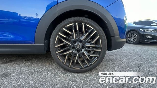 Mini Cooper S 4세대 5도어 favored, 2025 все фото