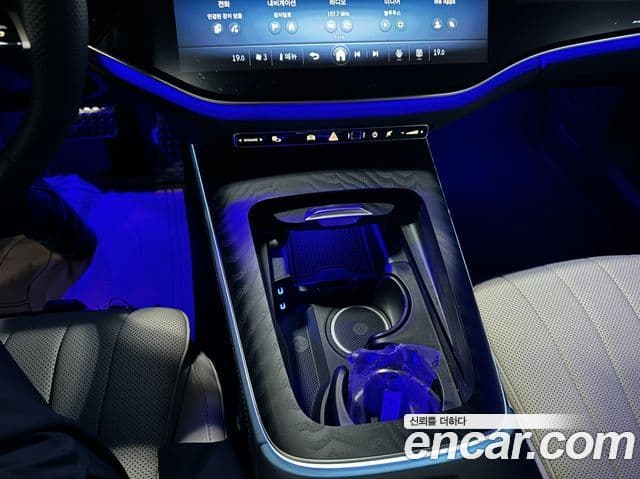 Mercedes-Benz E-класс W214 AMG Line, 2025 17