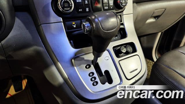 Kia Carnival R топовая версия, 2013 11