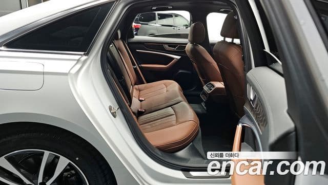 Audi A6 (C8) Premium, 2022 12