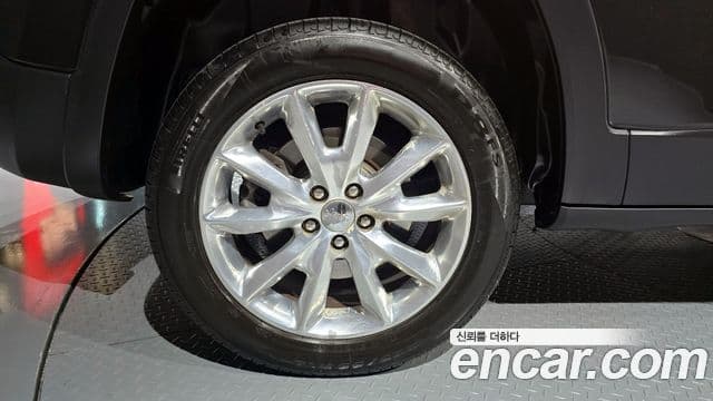 Jeep Cherokee(KL) 2.2 дизель Limited 4WD, 2016 все фото