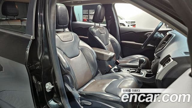 Jeep Cherokee(KL) 2.2 дизель Limited 4WD, 2016 10