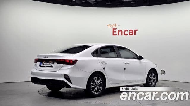 Kia The / новый New K3 2세대 Trendy, 2022 2