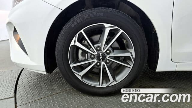 Kia The / новый New K3 2세대 Trendy, 2022 все фото