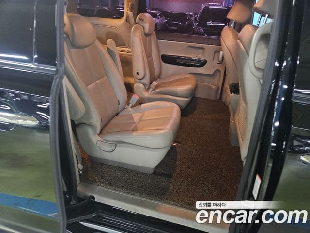 Kia All New Carnival Noblesse, 2017 17