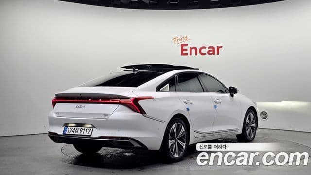 Kia K8 гибрид Signature, 2023 2